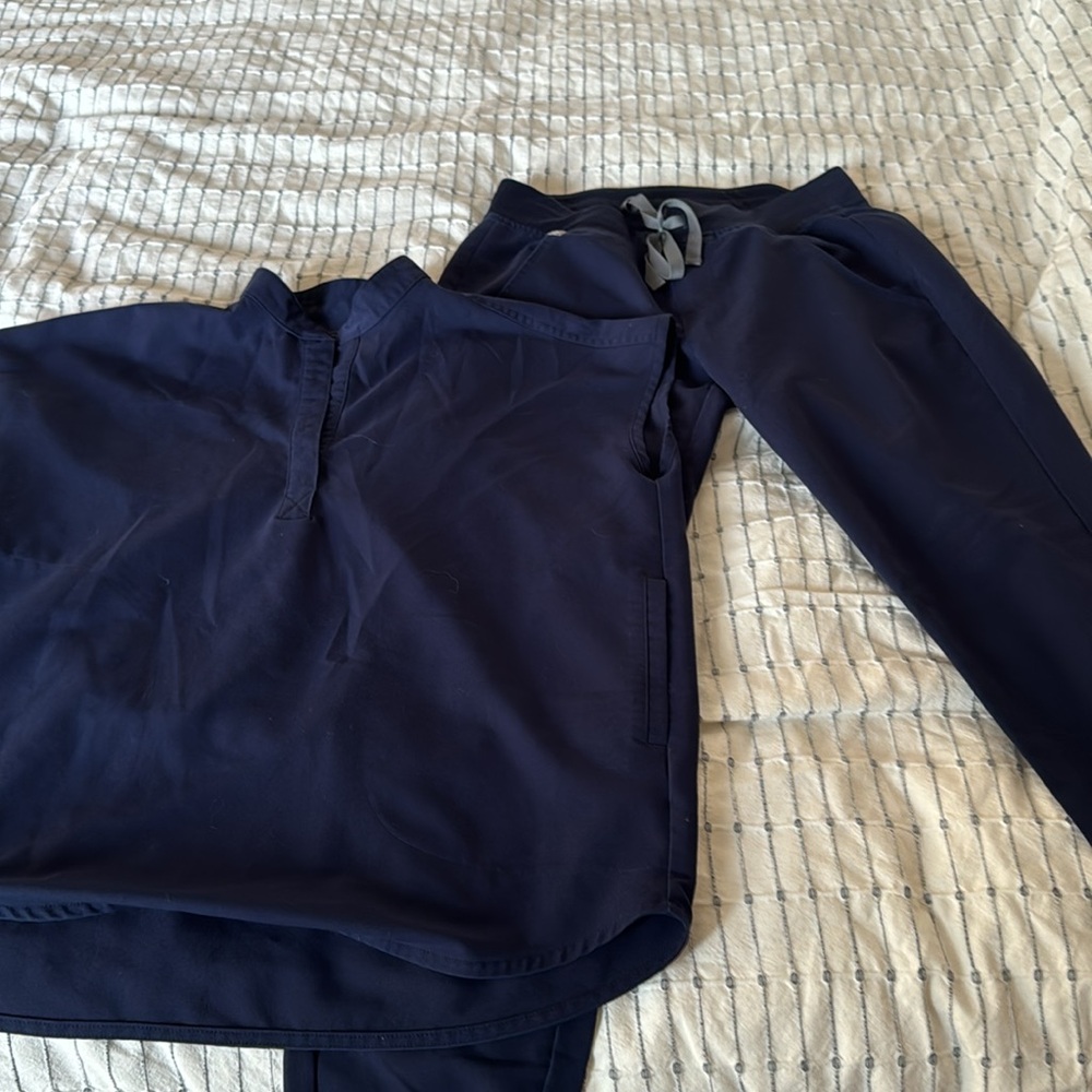 Figs Rafaela top xxs/zamora joggers xs